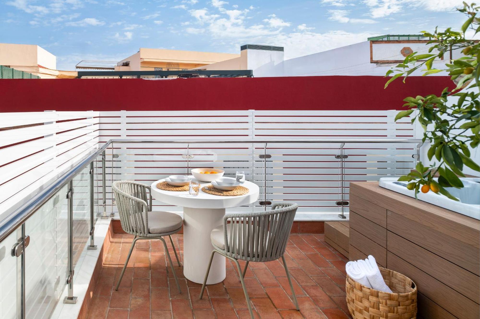 Magno Santa Clara - Private Terraces With Jacuzzi Siviglia
